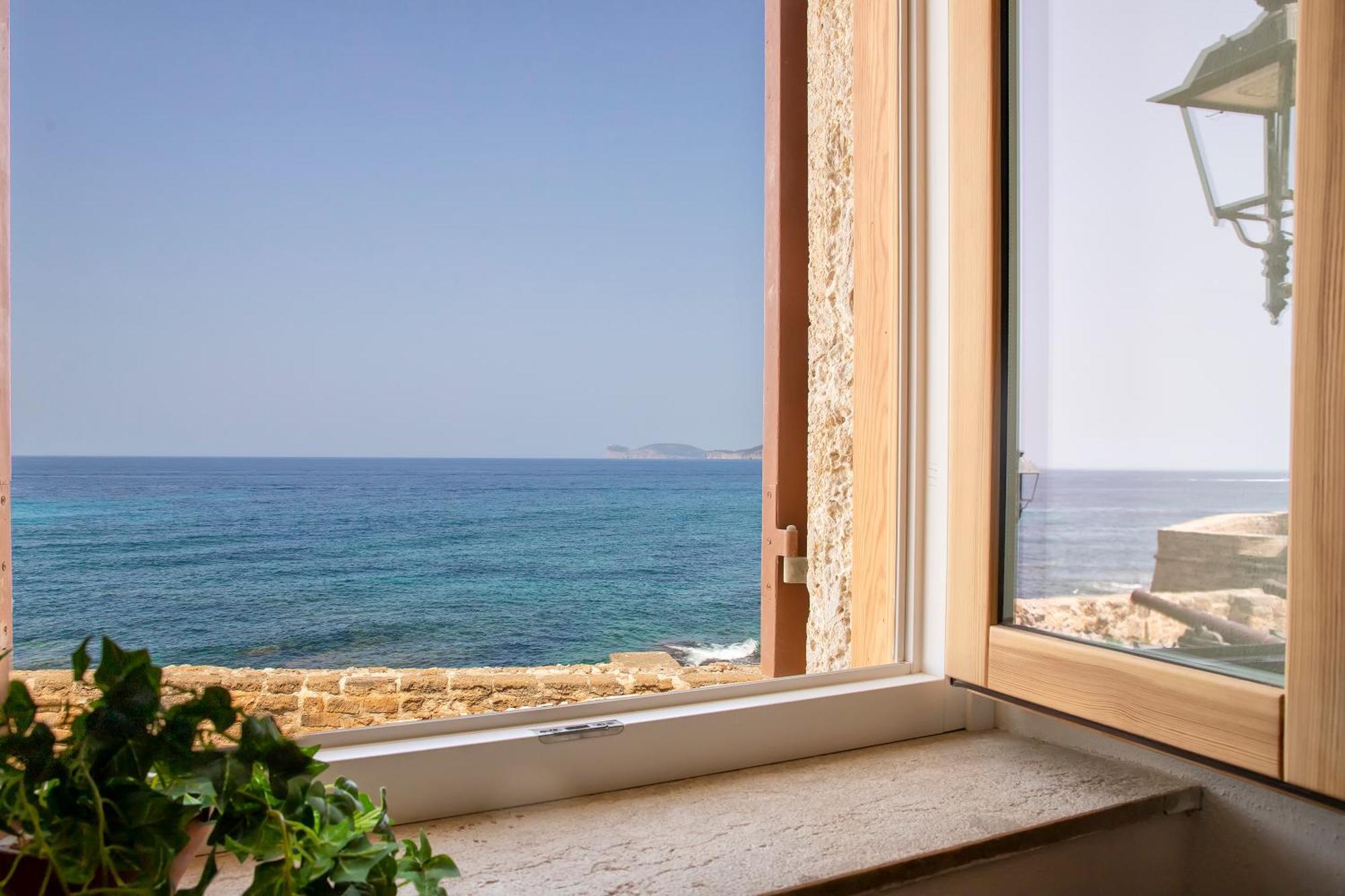 Апартаменты Panoramic Bastioni Sea View Альгеро Номер фото